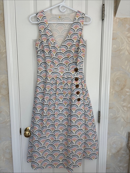 Boden Dresses & Skirts - Boden Cotton/Linen Sleeveless V-Neck White Dress with Multicolor Dot Fan Print